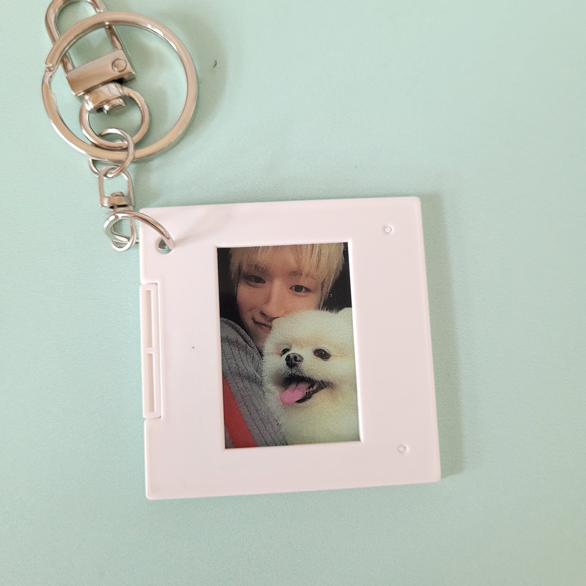 BoyNextDoor - Home POB: Weverse Film Mount Keyring - Riwoo