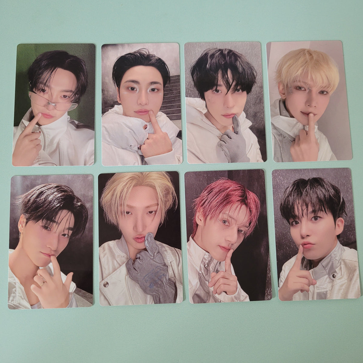 ATEEZ - Official Lightstick ver.3 Photocard