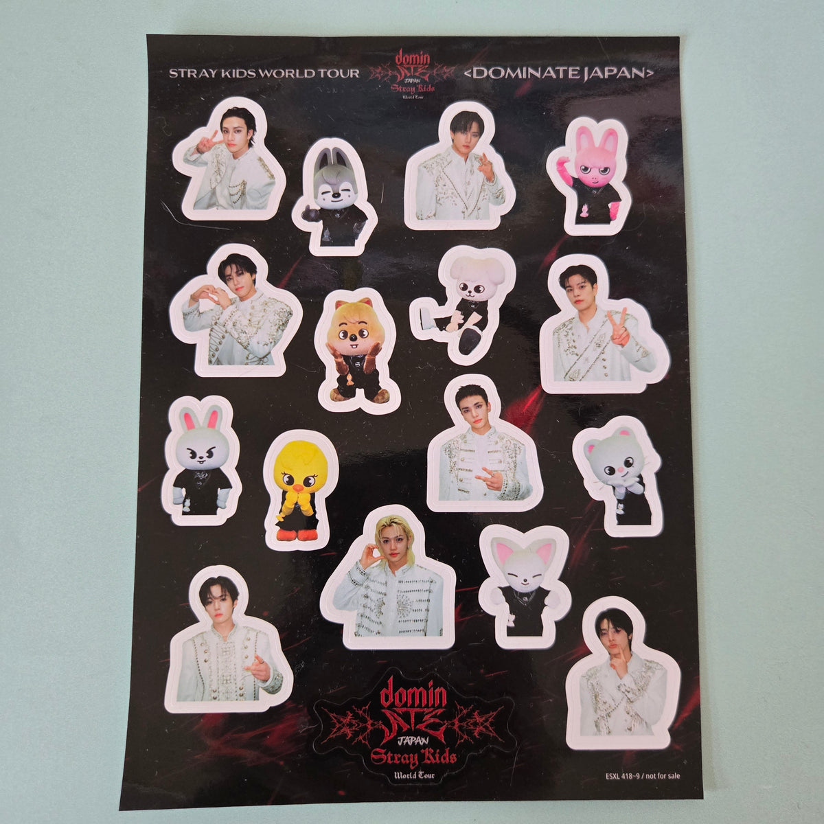 Stray Kids - Dominate Japan World Tour Blu-Ray Limited Sticker Set