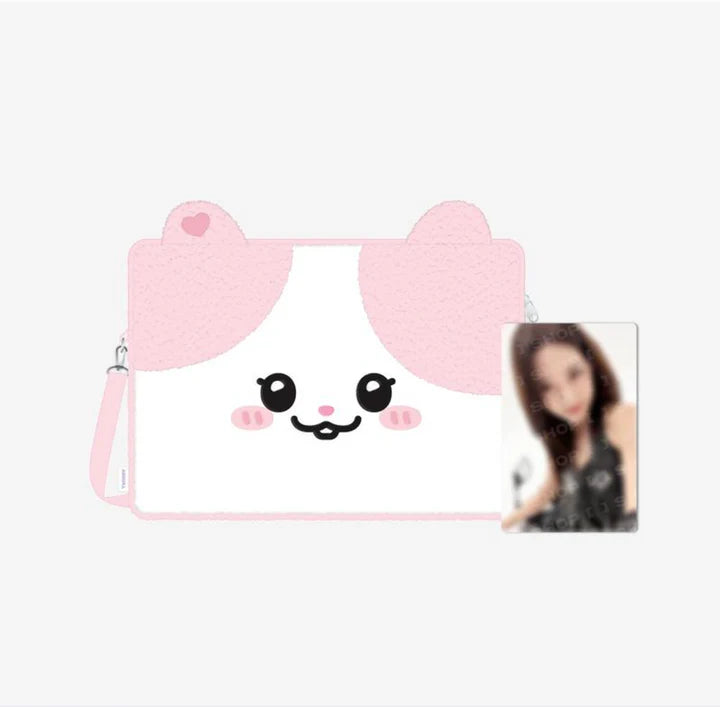 (Pre Order) ITZY - 3rd World Tour Tunnel Vision Official MD: TWINZY LAPTOP POUCH