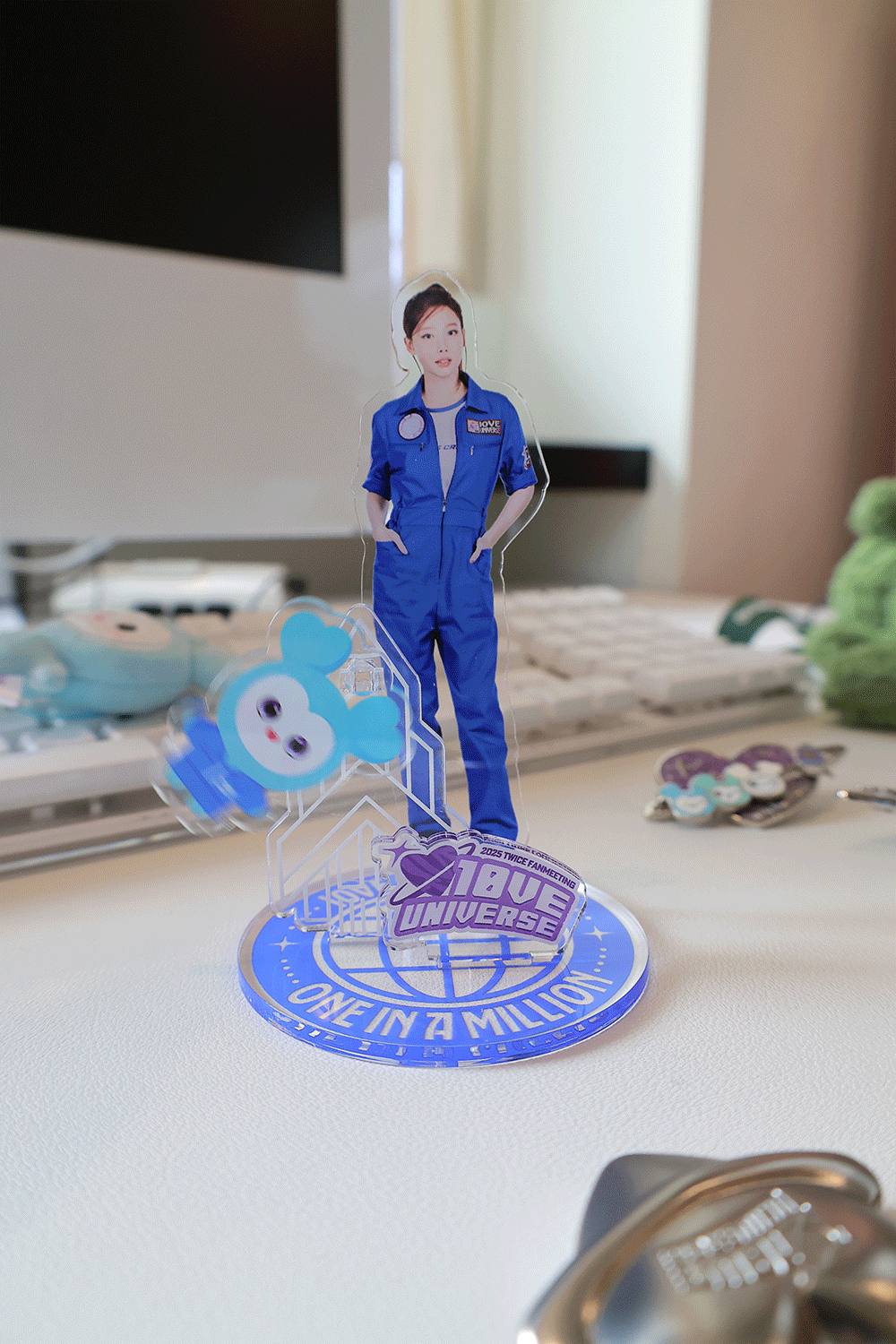 (Pre Order) TWICE - 10VE Universe Pop Up Store Official MD: ACRYLIC STAND