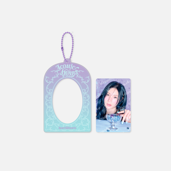 ⏳ Hearts2Hearts - Iconic Heart Official MD: PHOTO CARD HOLDER