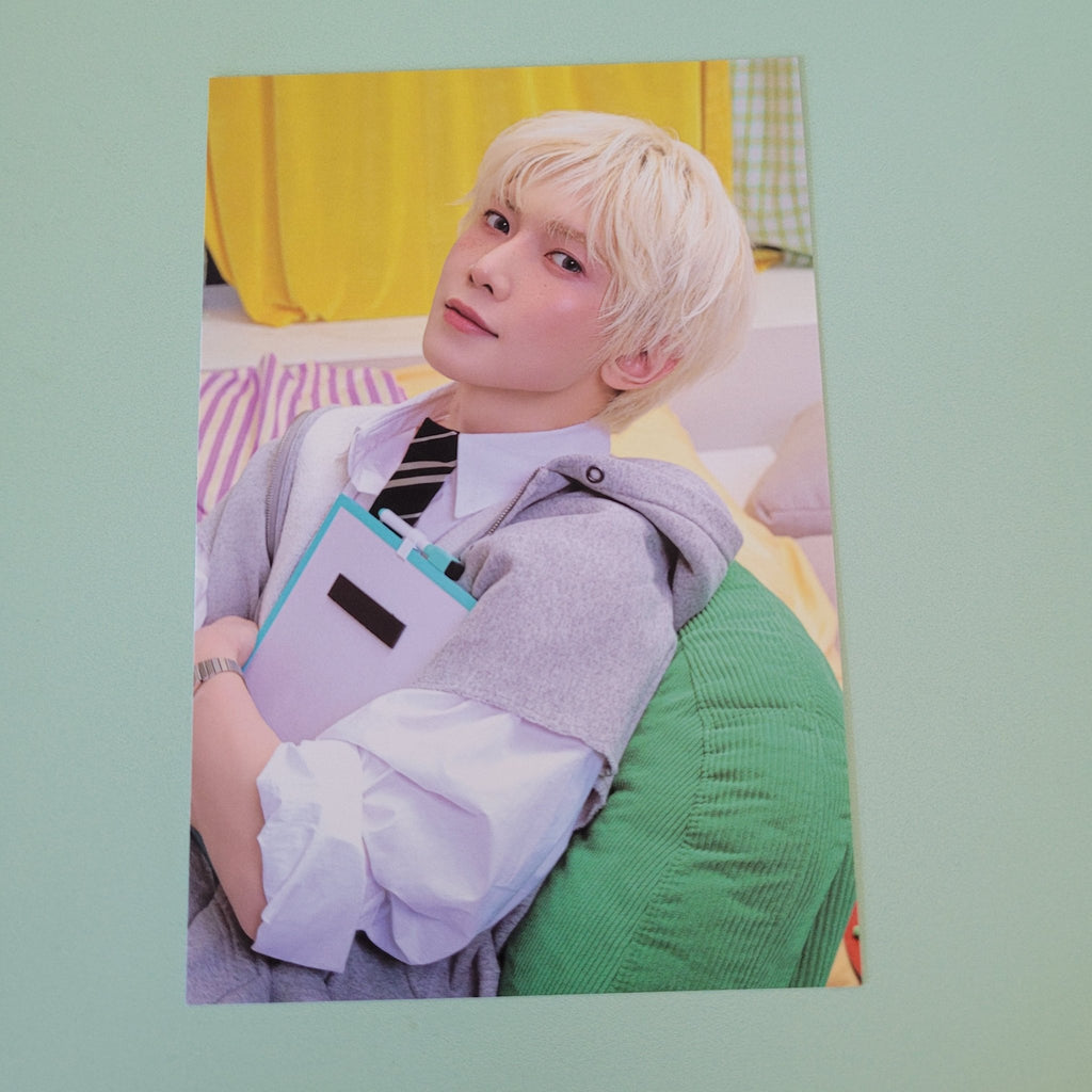 ATEEZ - Ghosteez: Postcard - KPop Idol