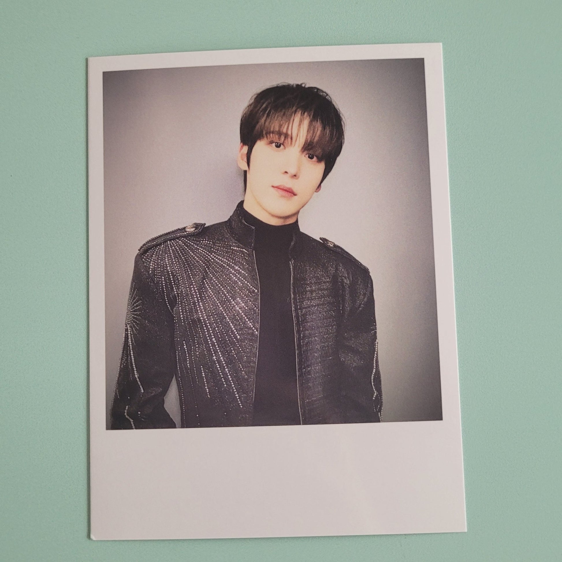 Ateez Golden Hour Pt.1 Work to Live Large Polaroid Set (member choice) - KPop Idol