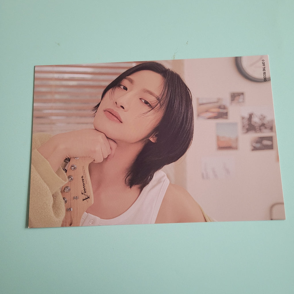 Ateez Seasons Greetings 2025 Glossy Double Sided Mini Poster (member choice) - KPop Idol