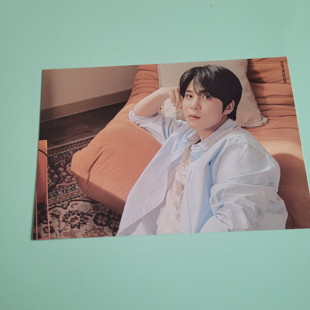 Ateez Seasons Greetings 2025 Glossy Double Sided Mini Poster (member choice) - KPop Idol