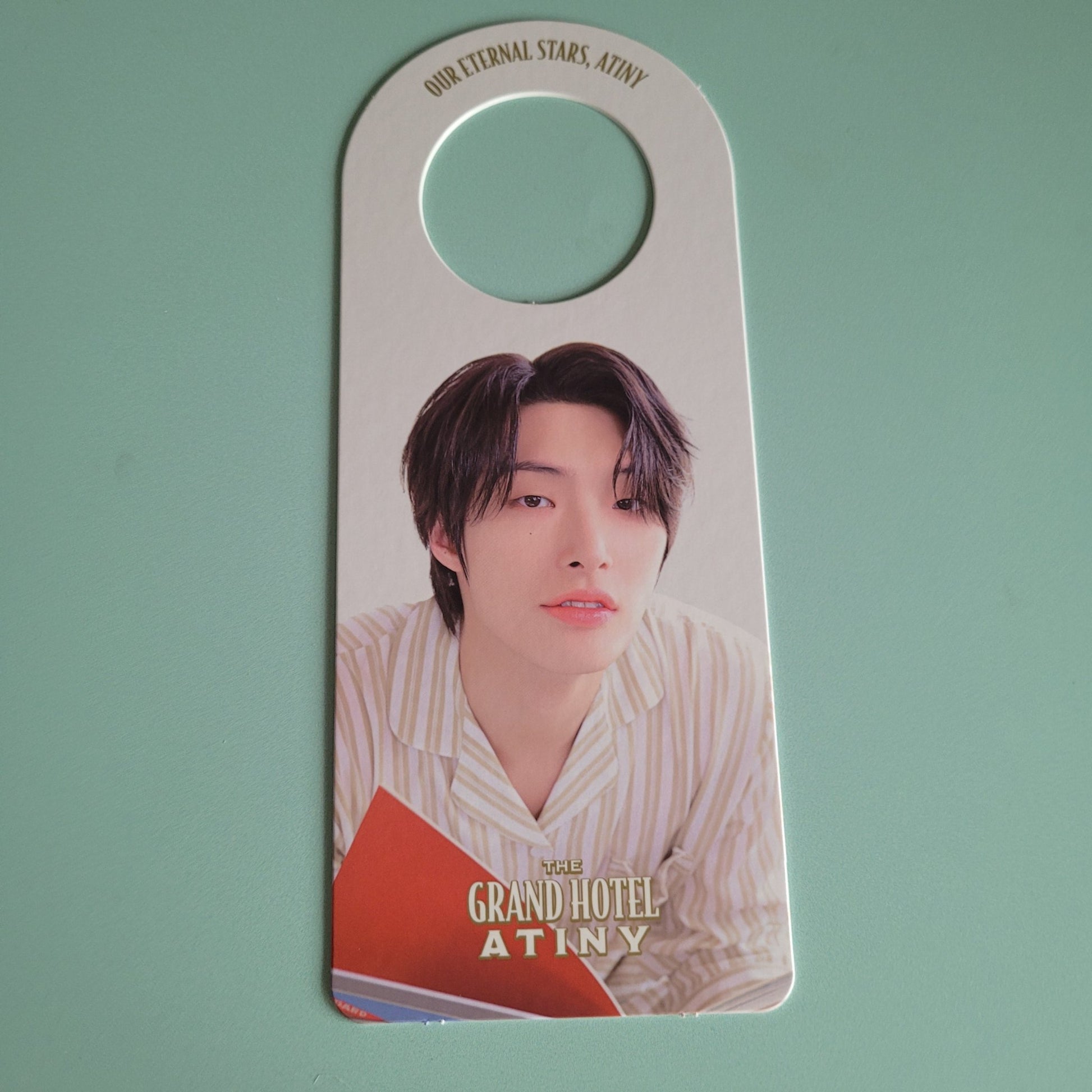 Ateez - The Grand Hotel ATINY Fan Kit: Door Hanger (member choice) - KPop Idol