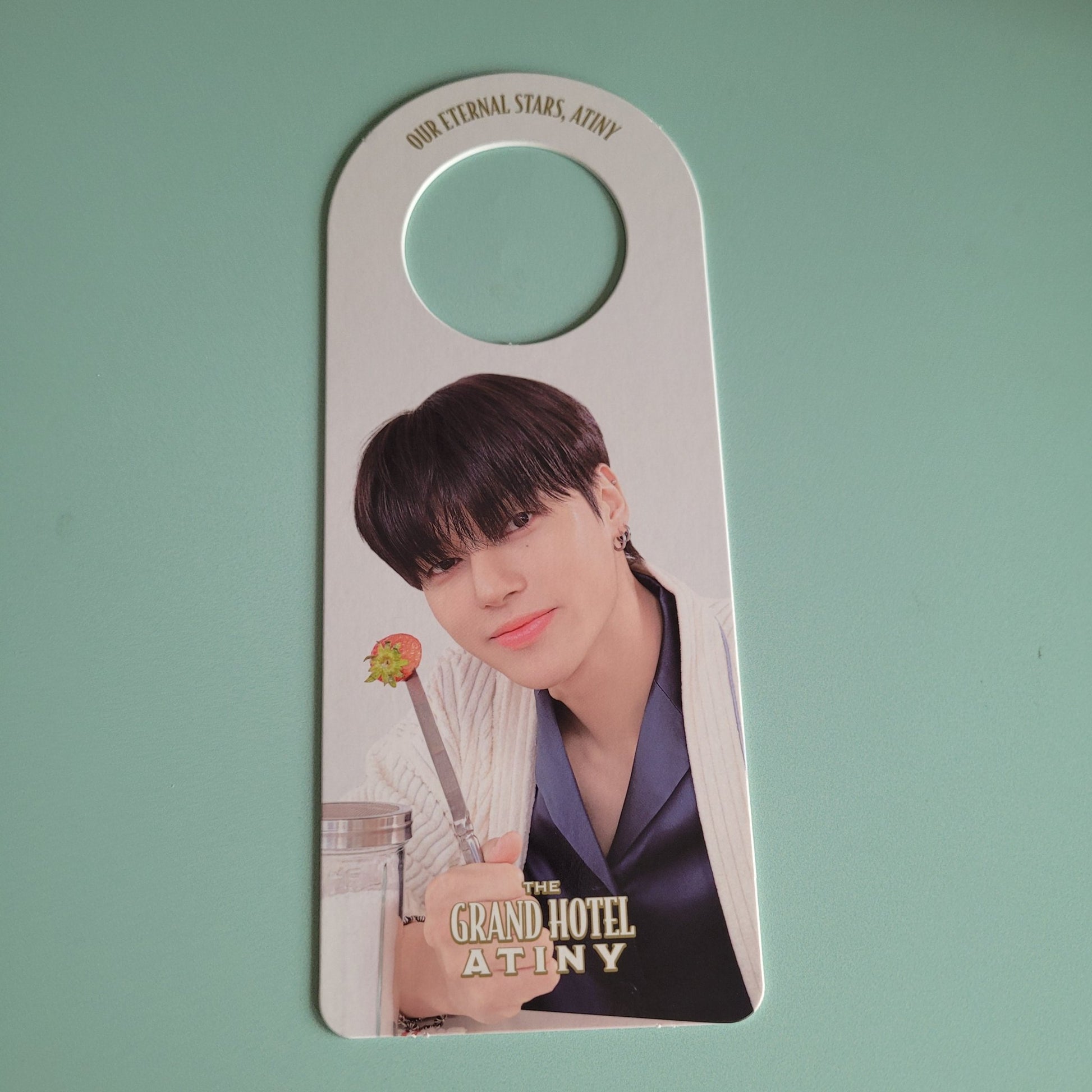 Ateez - The Grand Hotel ATINY Fan Kit: Door Hanger (member choice) - KPop Idol