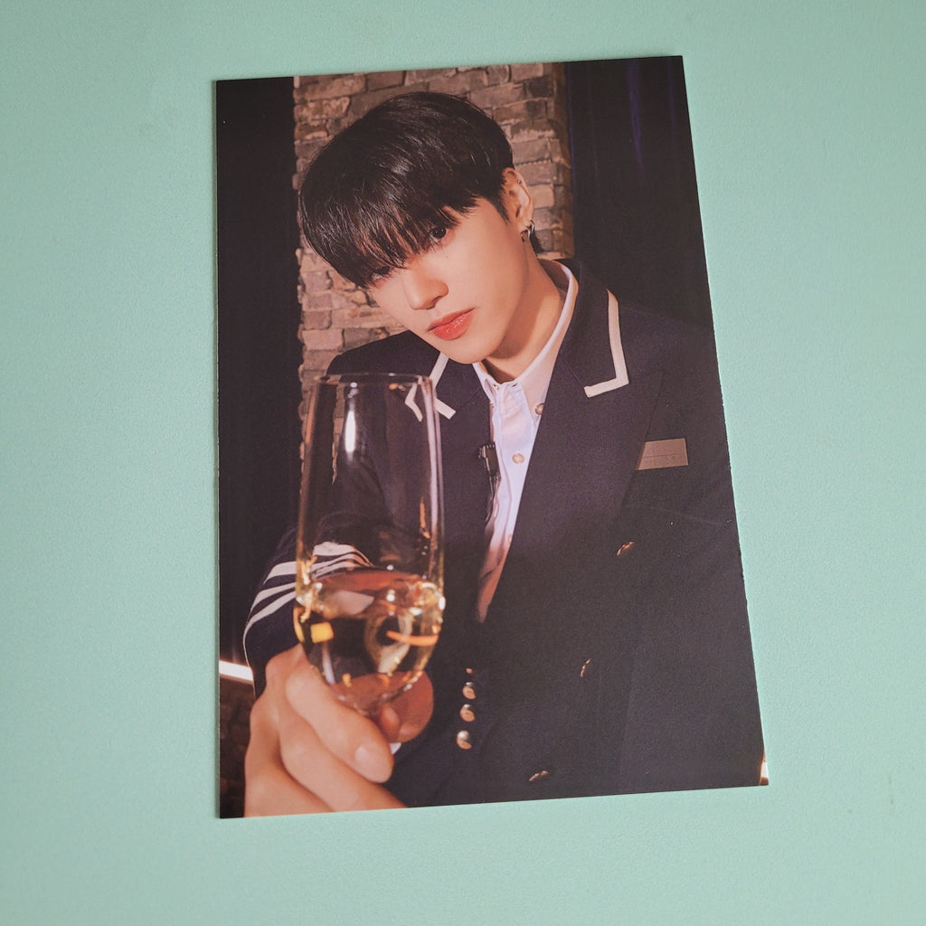 Ateez - The Grand Hotel ATINY Fan Kit: Postcard (member choice) - KPop Idol