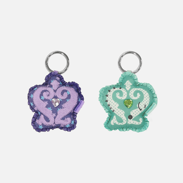 ⏳ Hearts2Hearts - Iconic Heart Official MD: ICONIC HEART KEYRING - KPop Idol