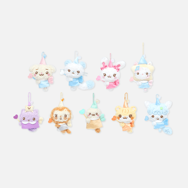 ⏳ Hearts2Hearts - Iconic Heart Official MD: MAGICAL DOLL KEYRING - KPop Idol