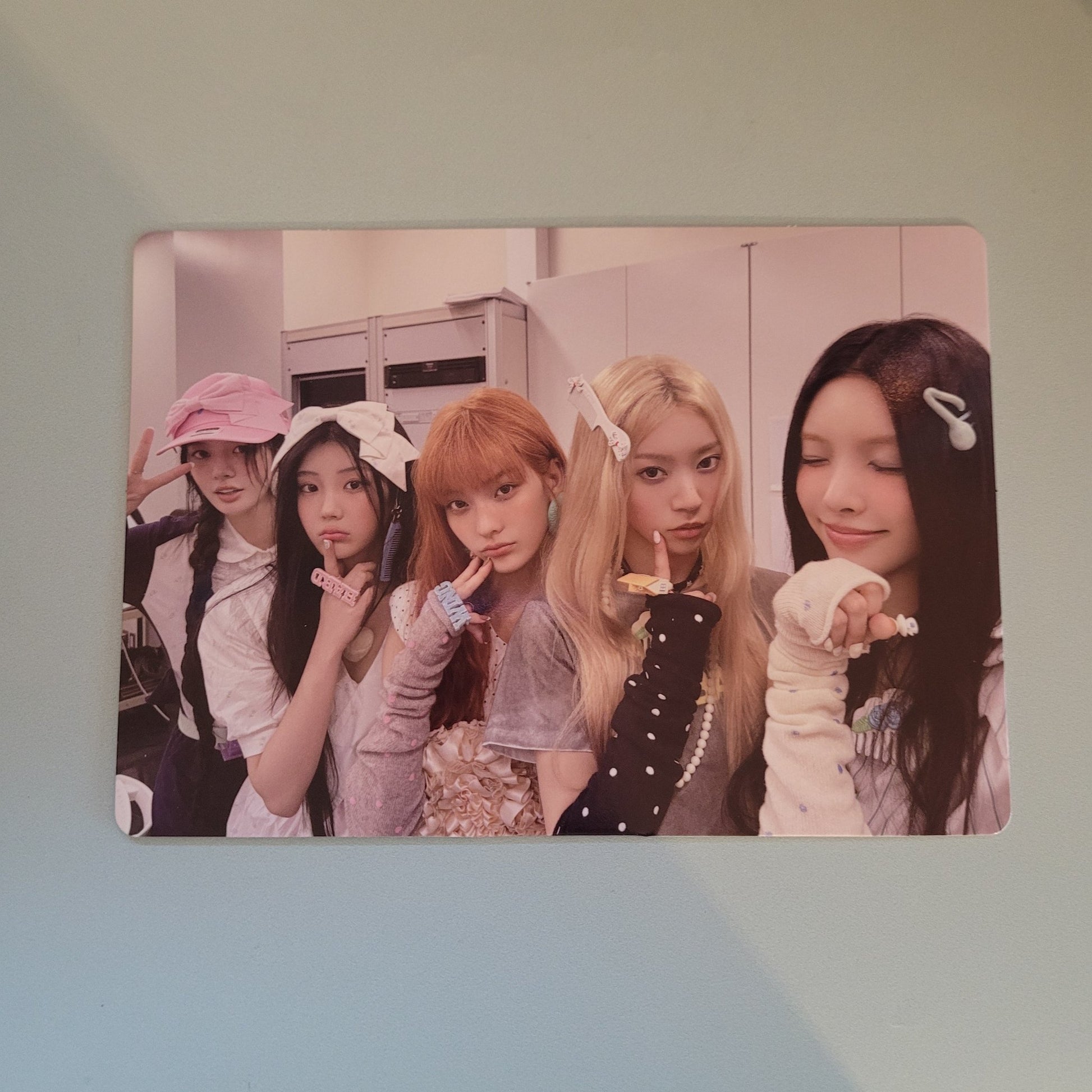 ILLIT - Not Cute Anymore POB: Weverse Shop Photo Frame - KPop Idol
