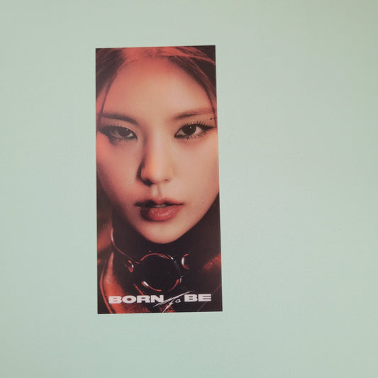 Itzy Born To Be Photocard - Yeji - KPop Idol