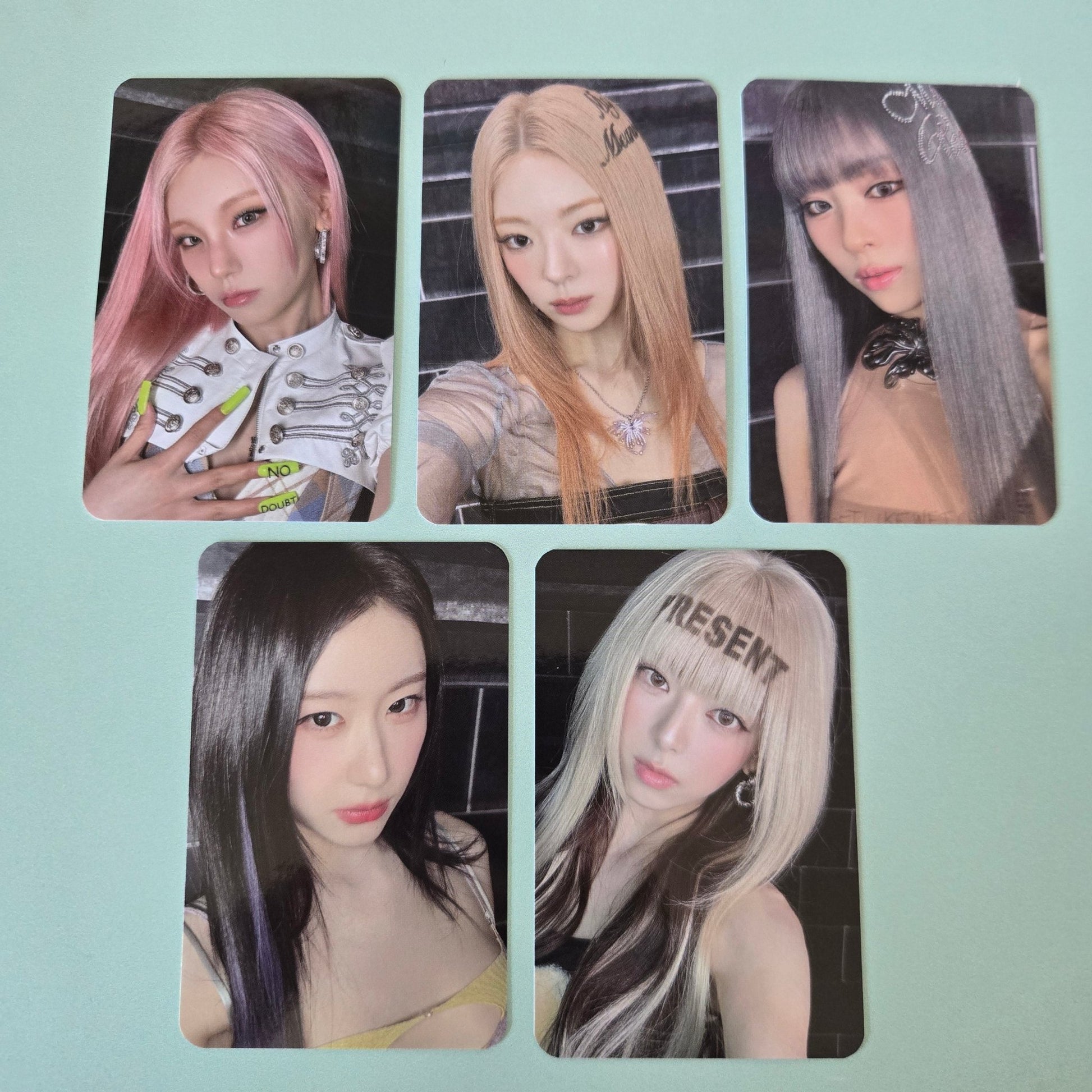 ITZY - Motto POB: Music Korea - KPop Idol