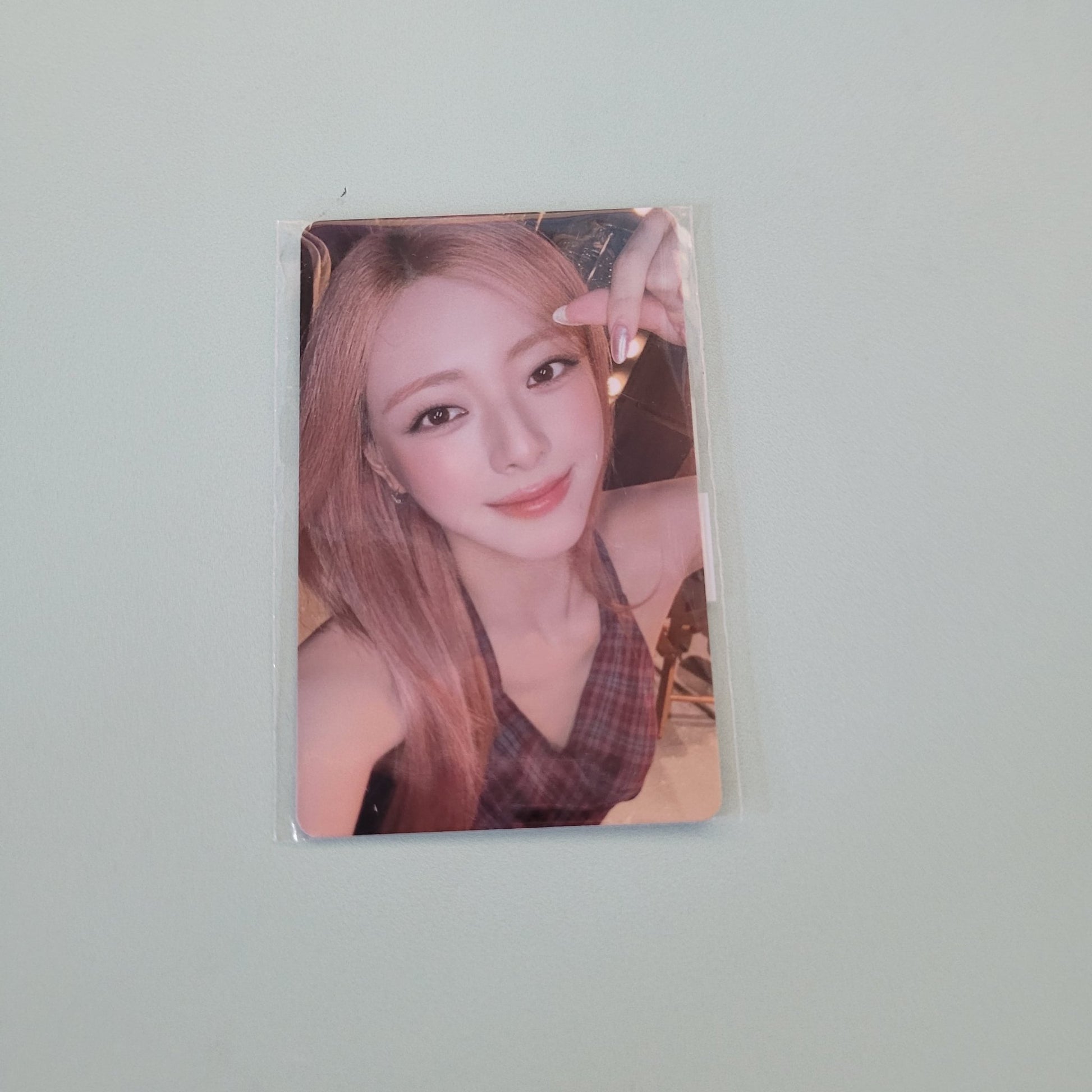 Itzy - On Air Pop Up POB - Yuna - KPop Idol