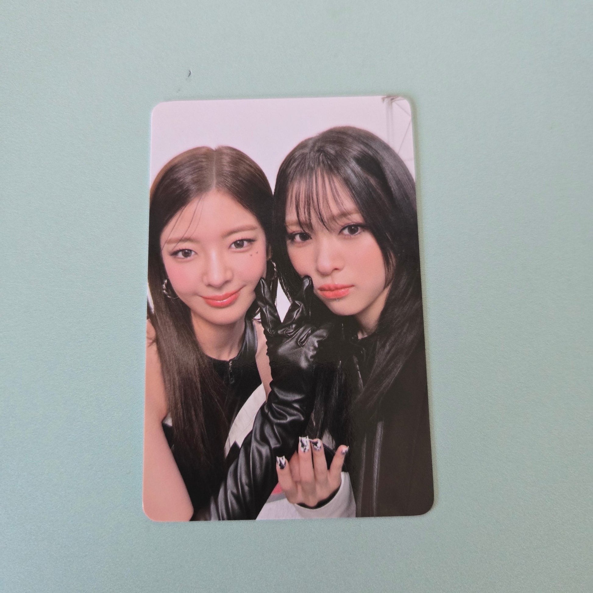ITZY - Tunnel Vision 3rd Tour Pop Up Unit Trading Card - Lia & Ryunjin - KPop Idol