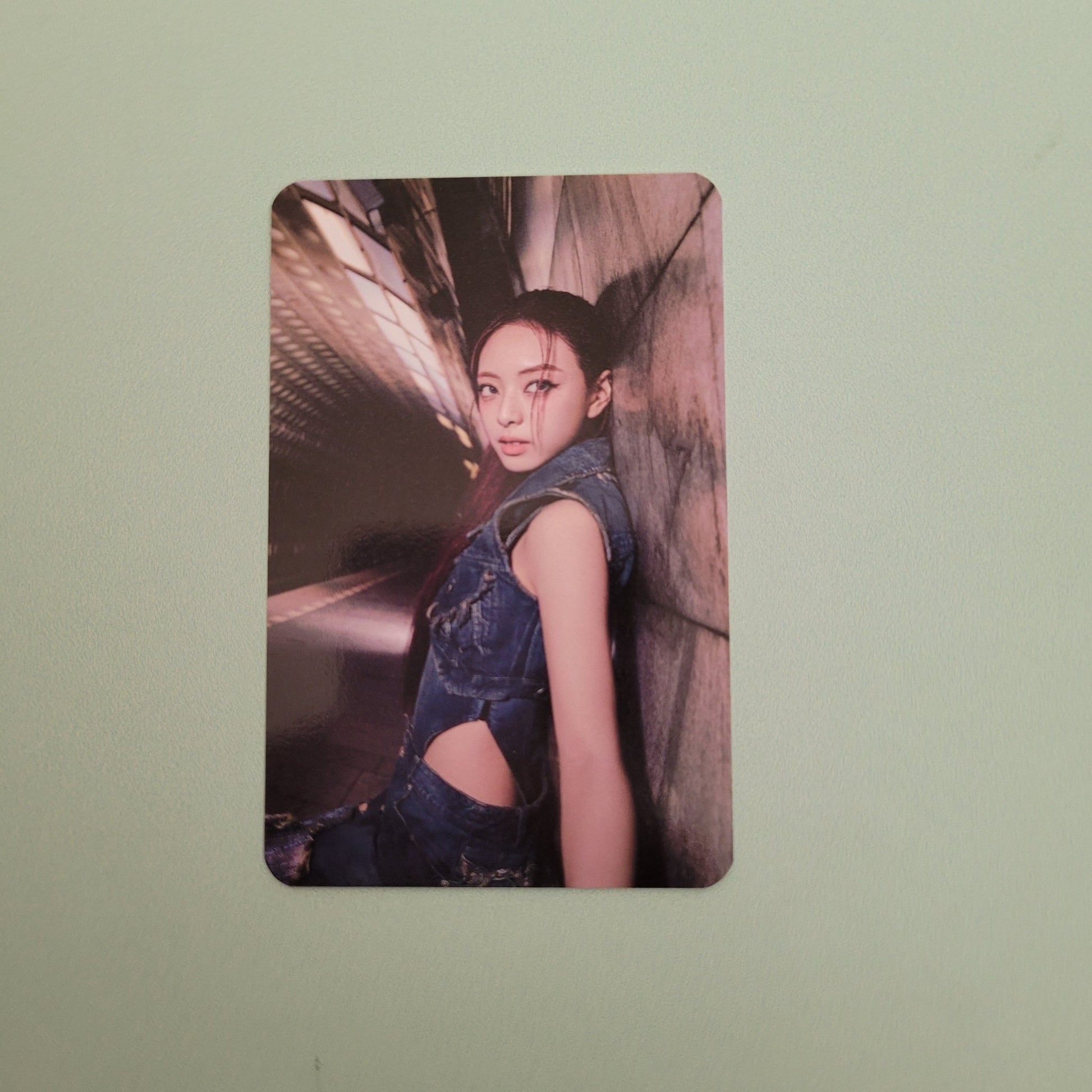 ITZY - Tunnel Vision Random Trading Card - Yuna - KPop Idol