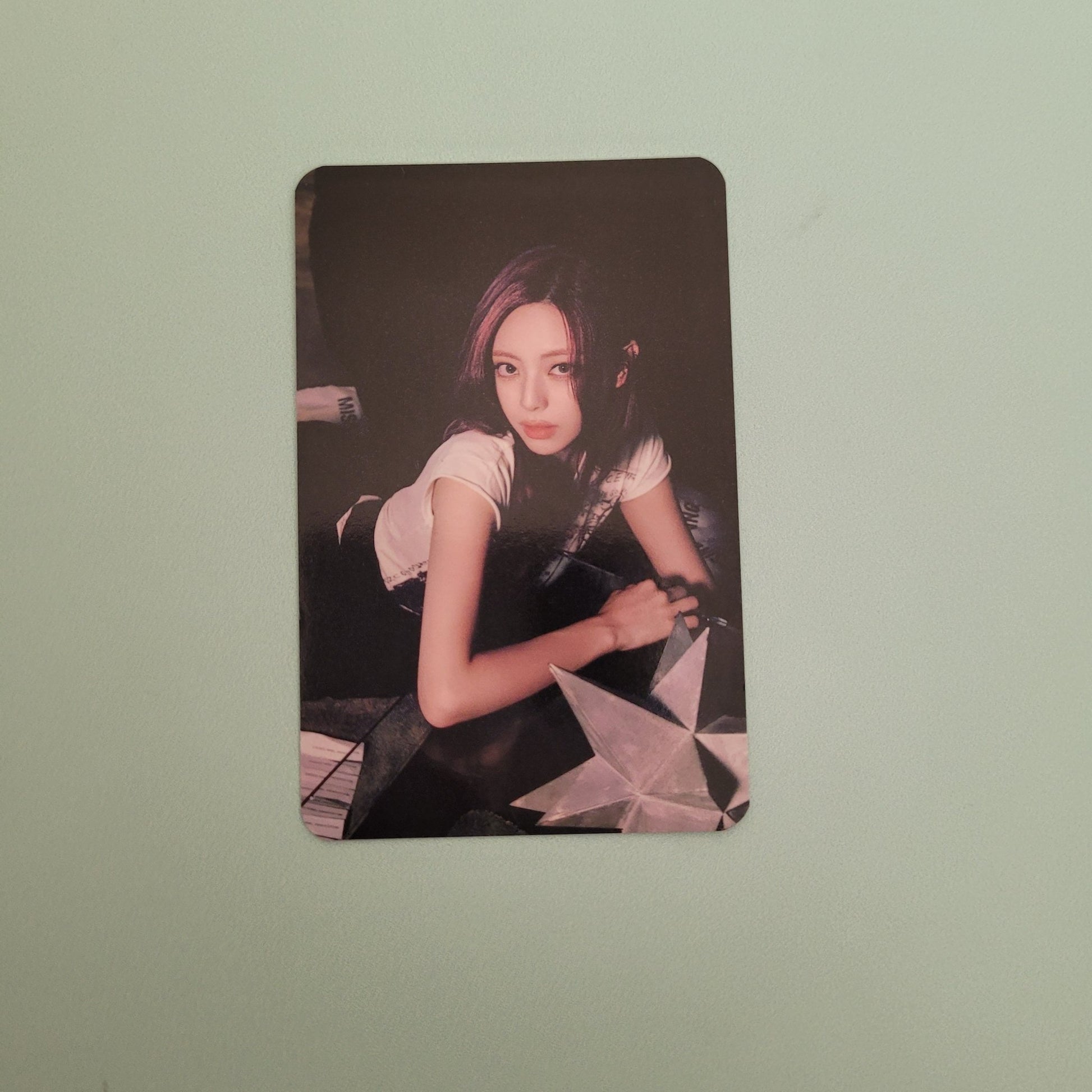ITZY - Tunnel Vision Random Trading Card - Yuna - KPop Idol