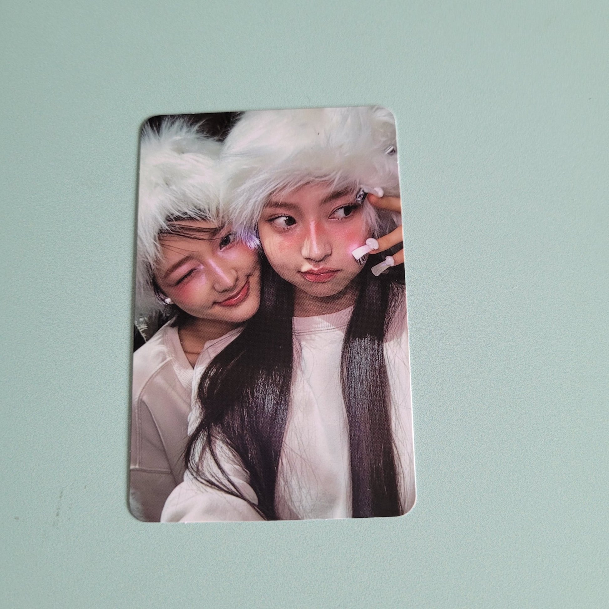 KiiiKiii - Uncut Gem Album Photocard - Jiyu & Haum Unit - KPop Idol