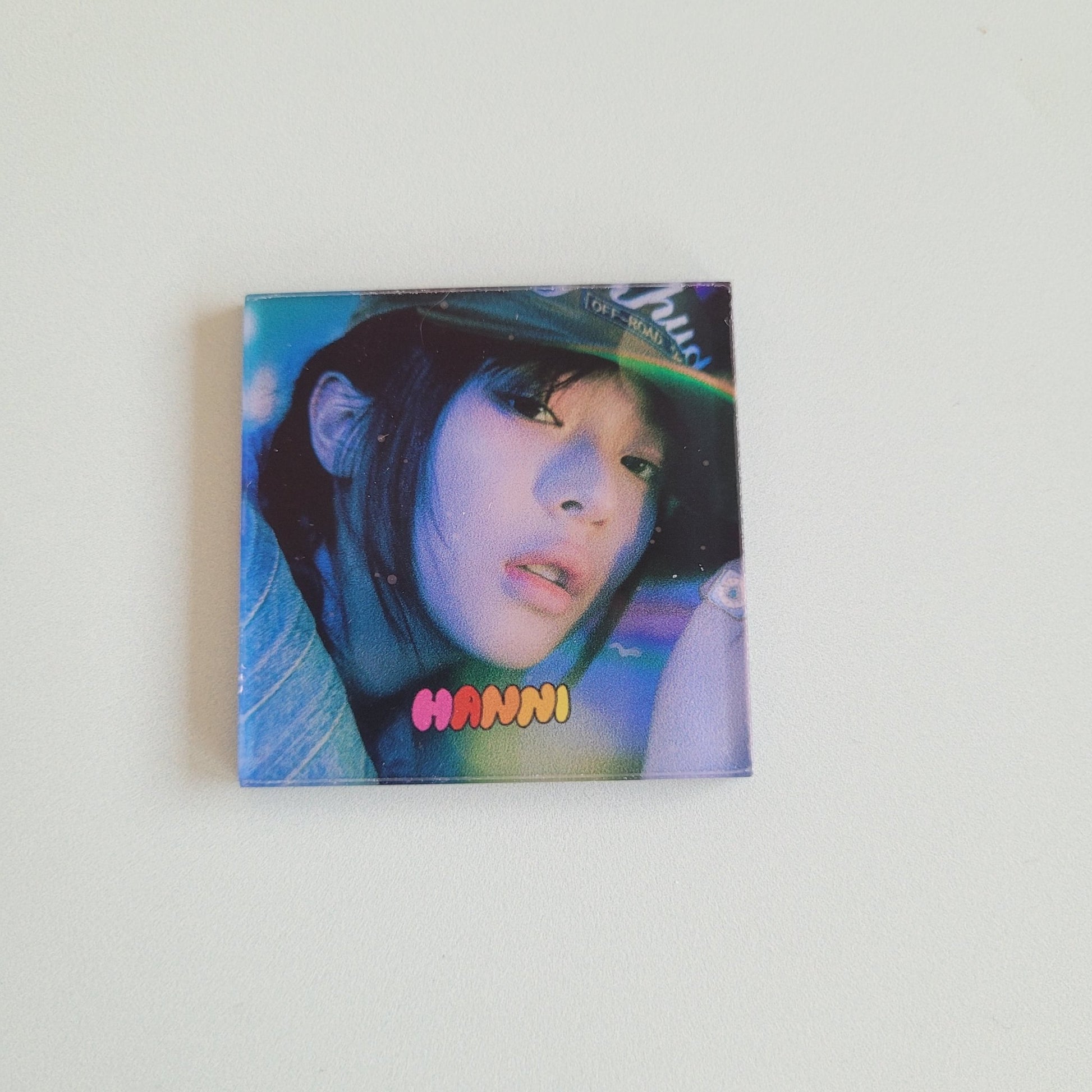 New Jeans - Supernatural POB: Weverse Shop Magnet (member choice) - KPop Idol