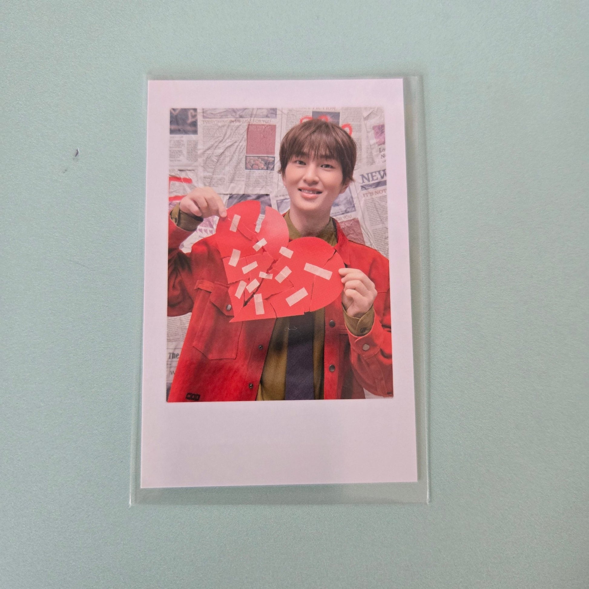 Onew - Tough Love POB: Makestar Polaroid - KPop Idol