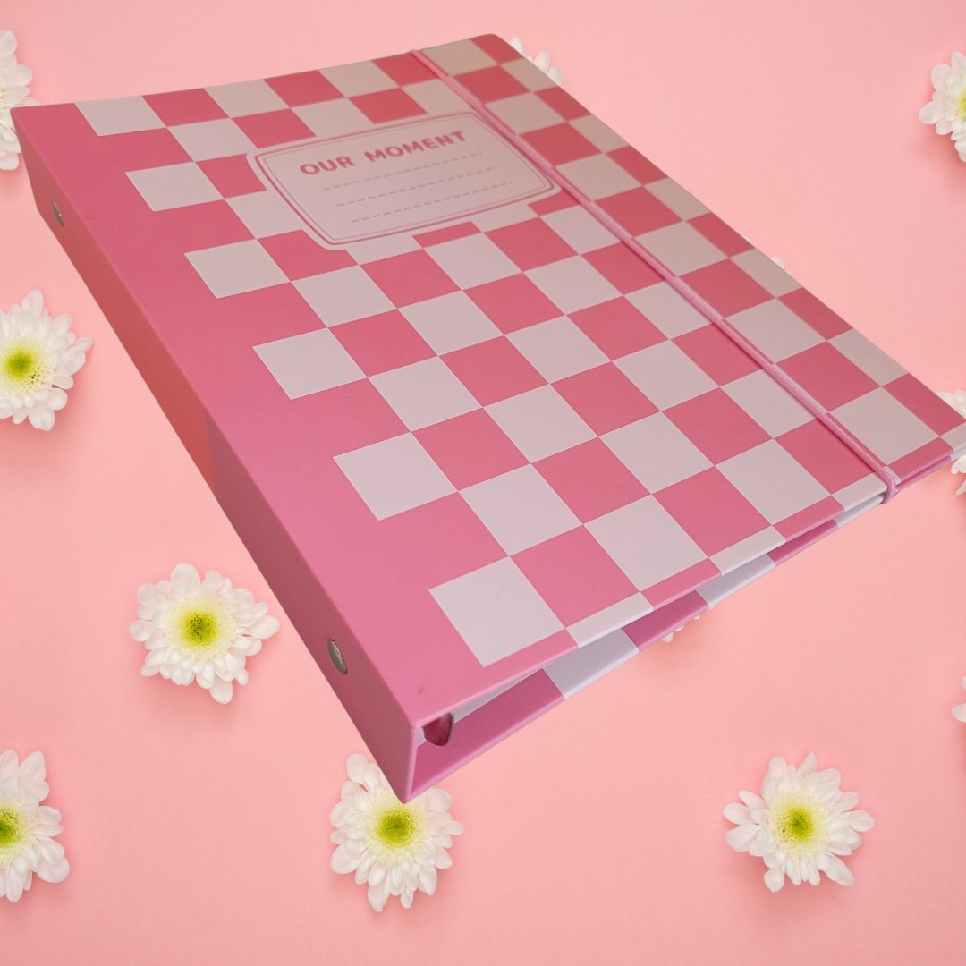 Photocard Binder - Pink Checkerboard - KPop Idol