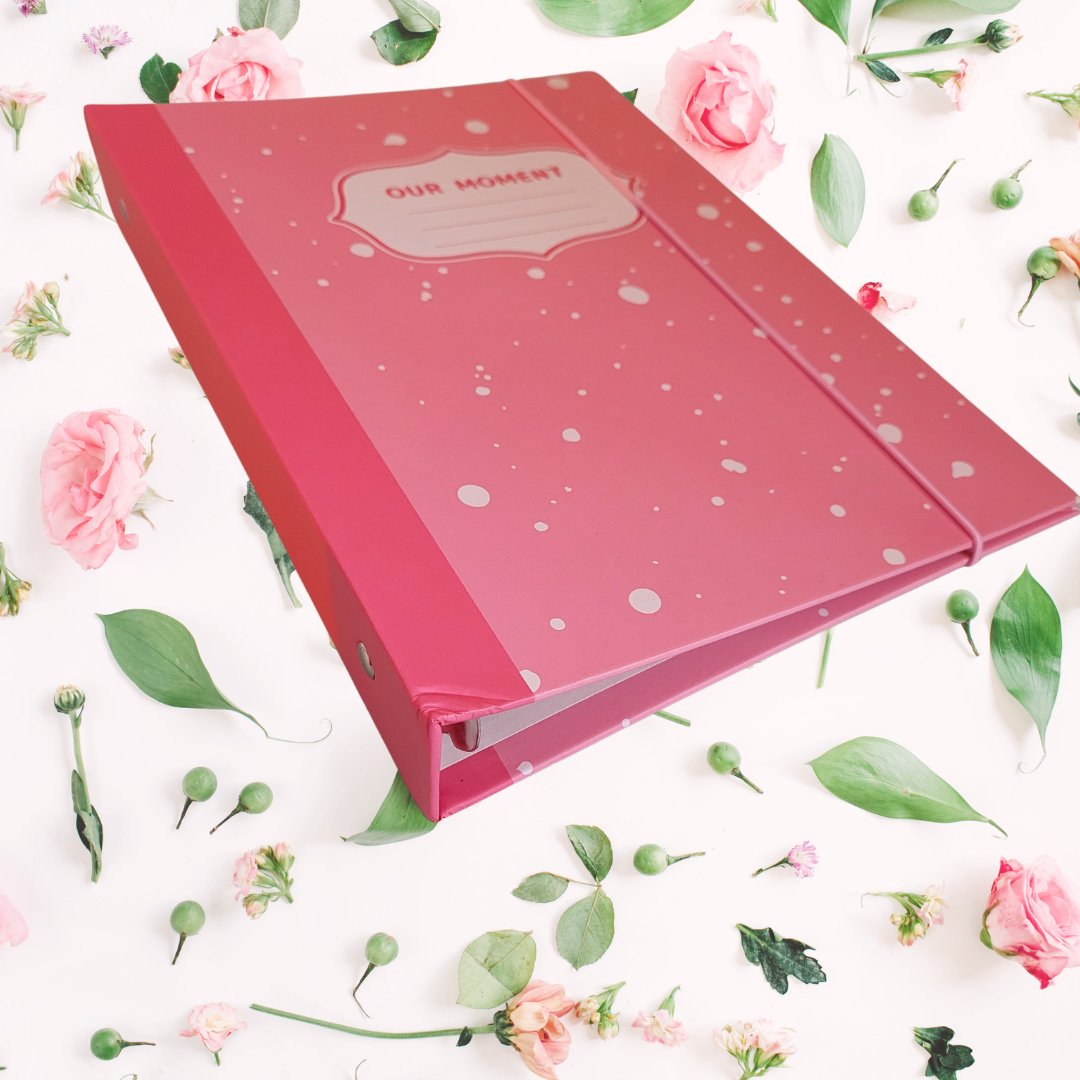 Photocard Binder - Pink Spots - KPop Idol