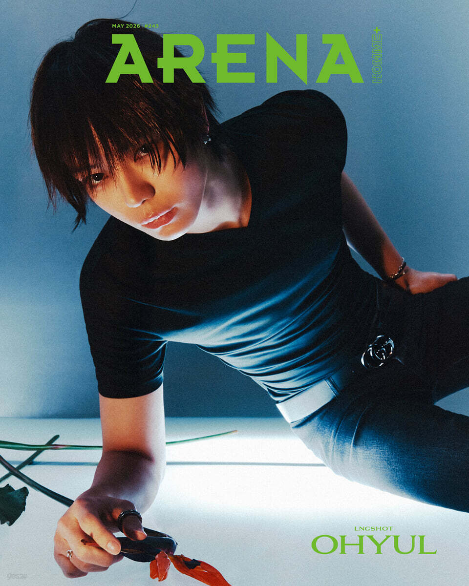 (Pre Order) Arena Korea Magazine - MAY26. Cover: LNGSHOT - KPop Idol