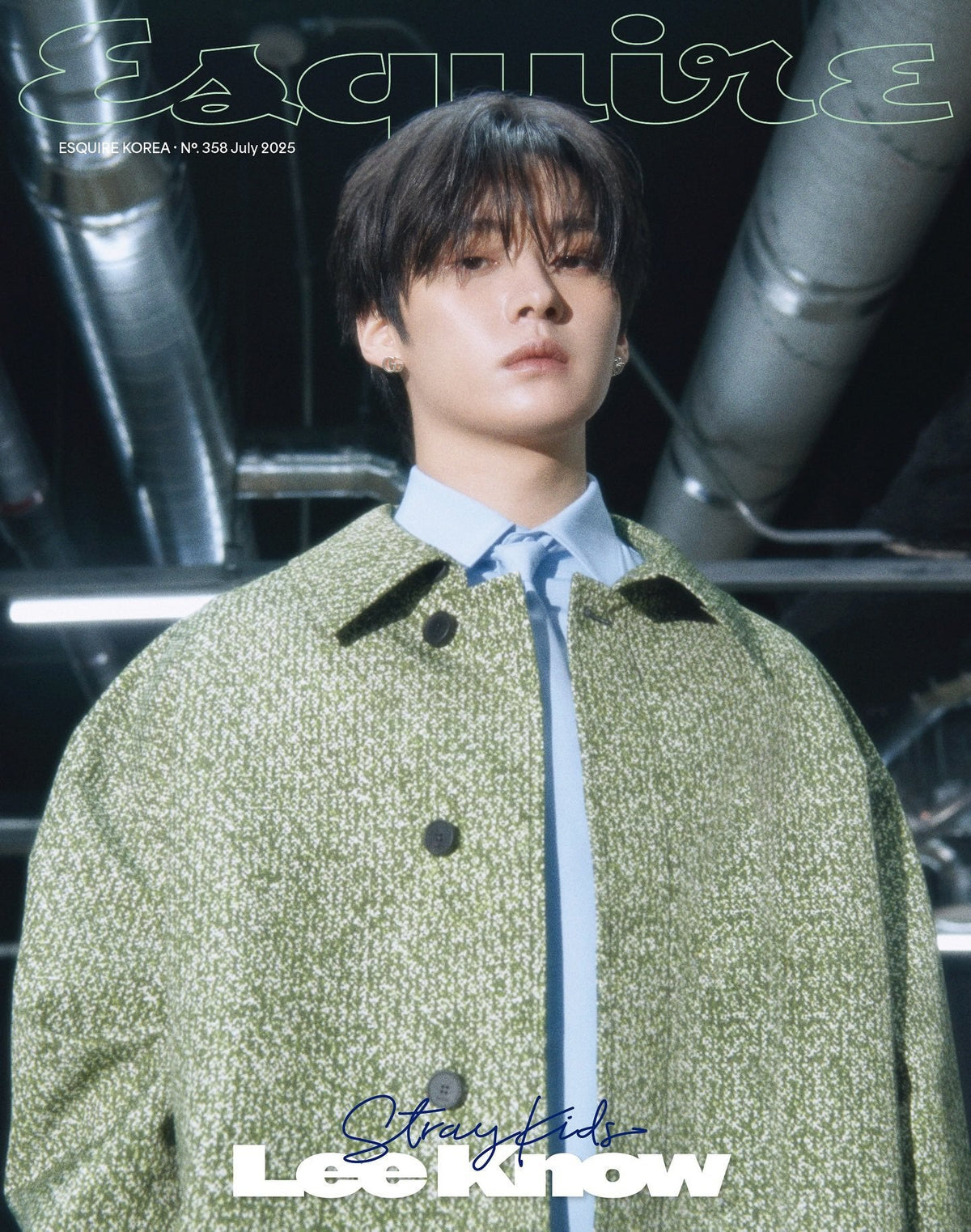 (Pre Order) Esquire Korea Magazine - AUG25. Cover: Stray Kids Lee Know (version choice) - KPop Idol
