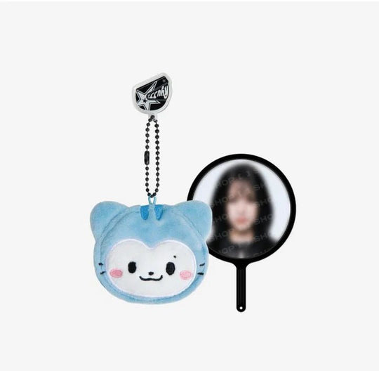 (Pre Order) ITZY - 3rd World Tour Tunnel Vision Official MD: TWINZY PLUSH MINI PICKET KEYRING