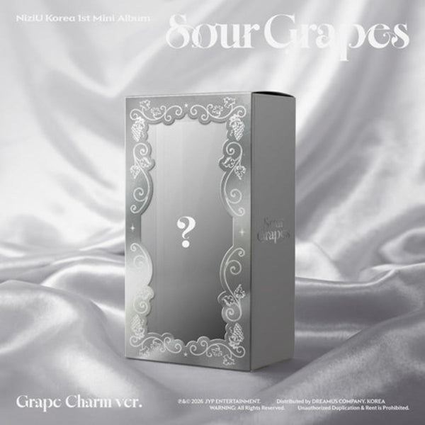 (Pre Order) Niziu Korea - Sour Grapes: Grape Charm Ver.