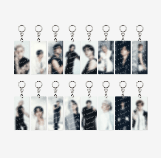 (Pre Order) Stray Kids - Run It World Tour Official MD: SECRET ACRYLIC KEYRING