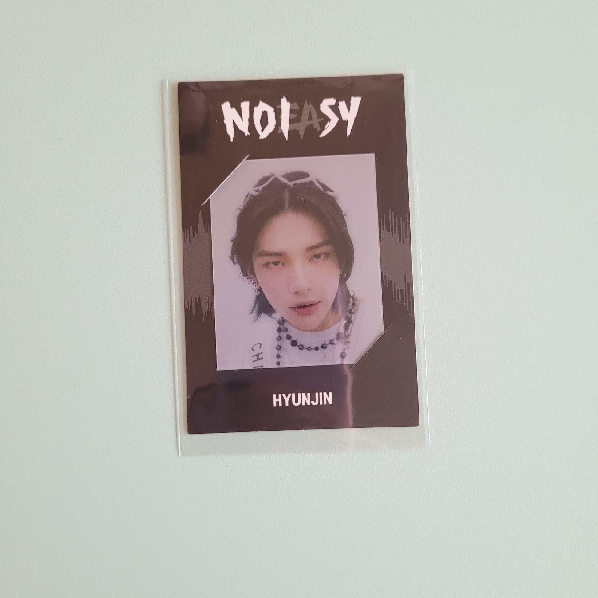 Stray Kid No Easy Album PC - Hyunjin - KPop Idol