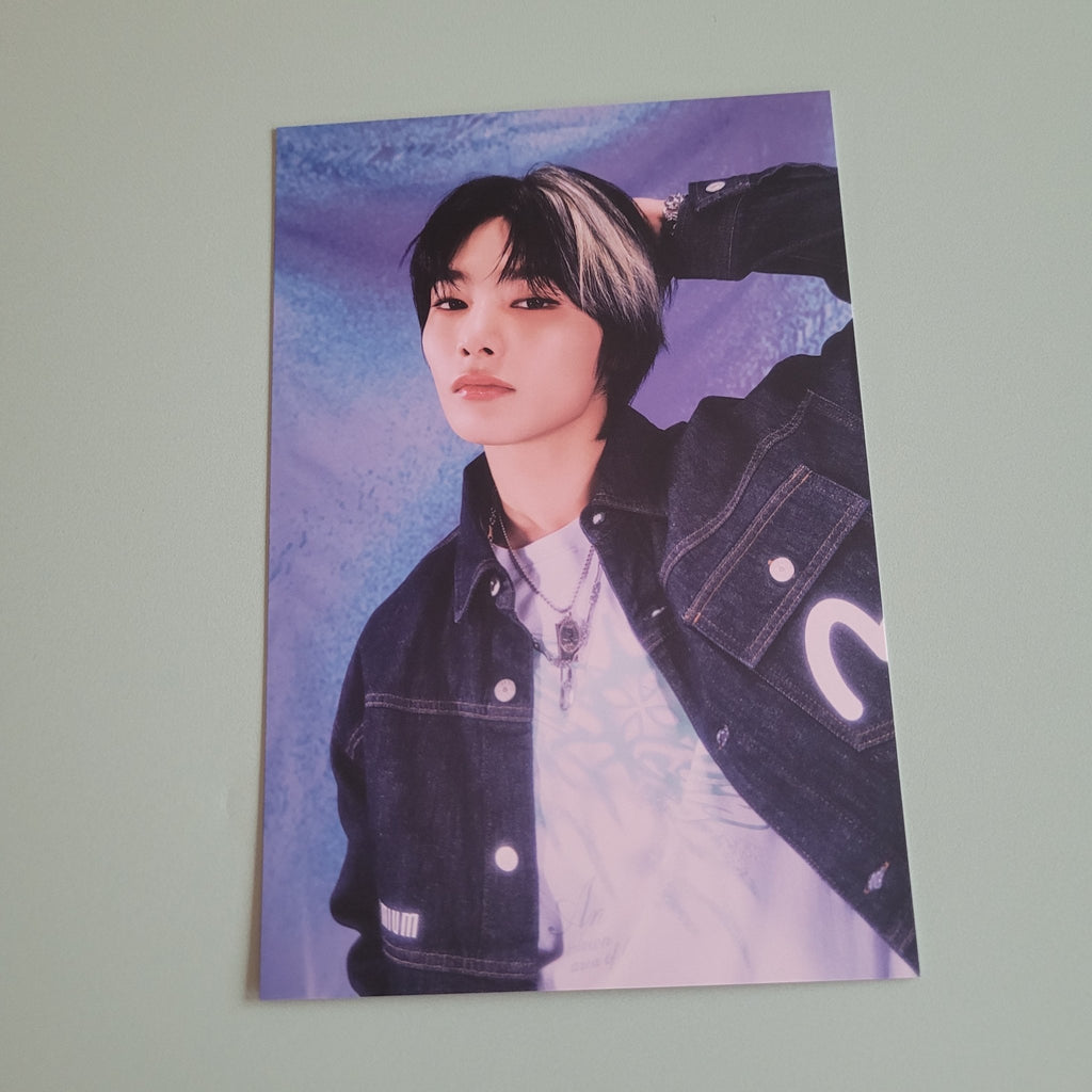 Stray Kids 2025 Season's Greetings - The Street Kids Postcard (member choice) - KPop Idol