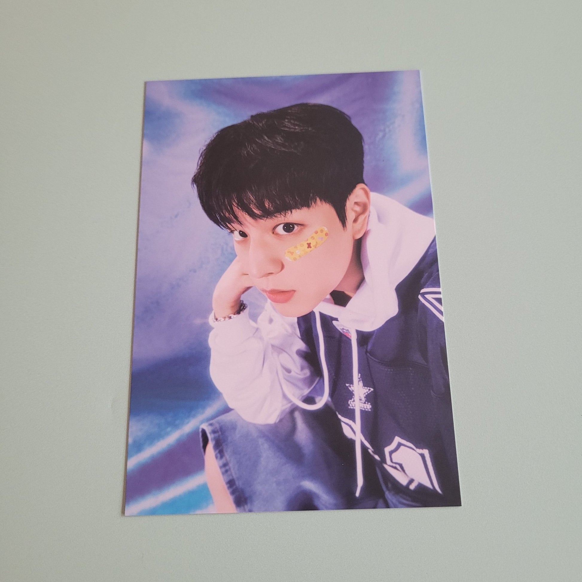 Stray Kids 2025 Season's Greetings - The Street Kids Postcard (member choice) - KPop Idol