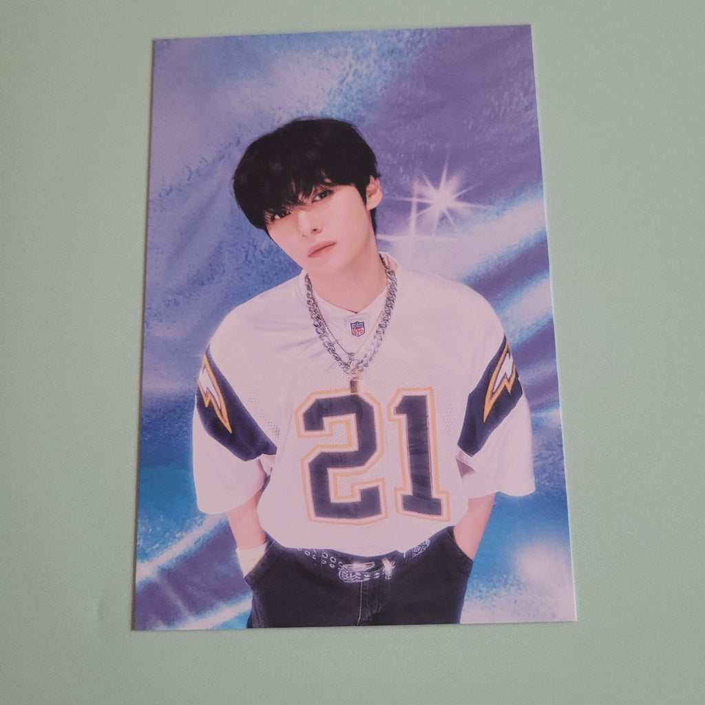 Stray Kids 2025 Season's Greetings - The Street Kids Postcard (member choice) - KPop Idol