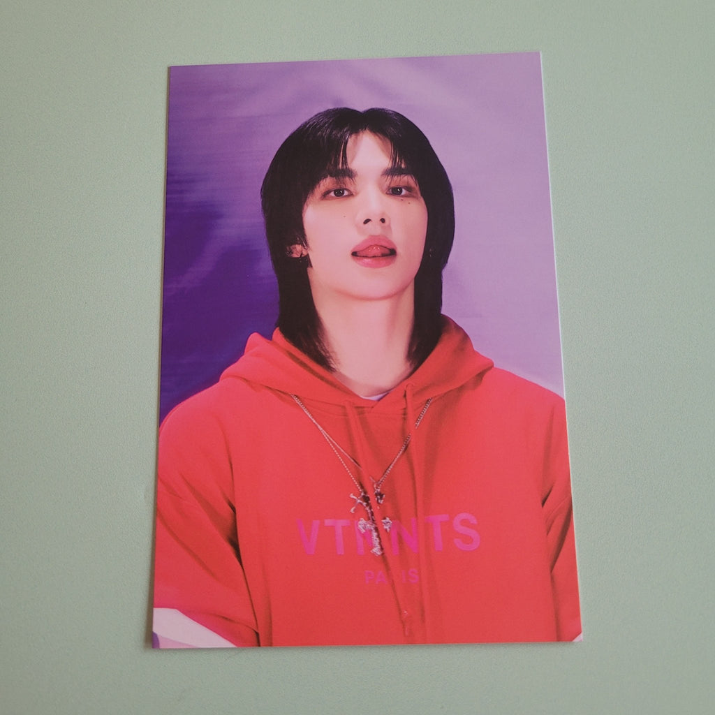 Stray Kids 2025 Season's Greetings - The Street Kids Postcard (member choice) - KPop Idol