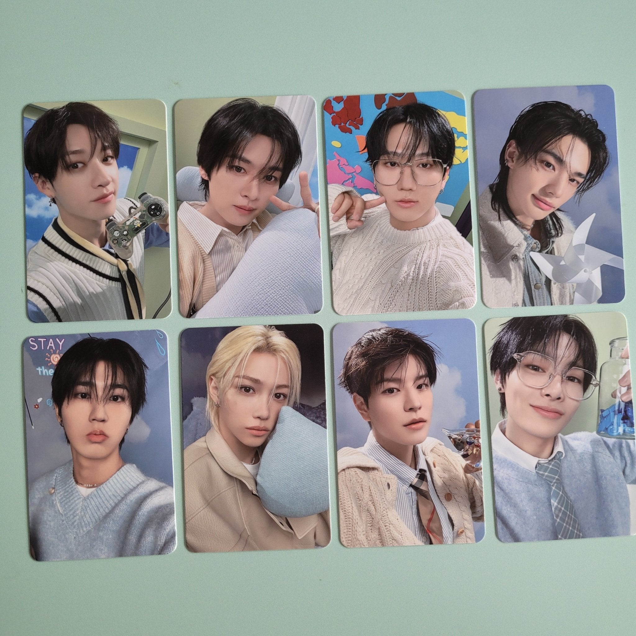 Stray Kids 5th Fan Club Over the Rain: Photocard Set B (member