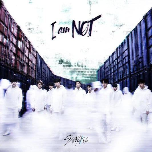 Stray Kids – 1st Mini album: I am NOT (Version Choice)