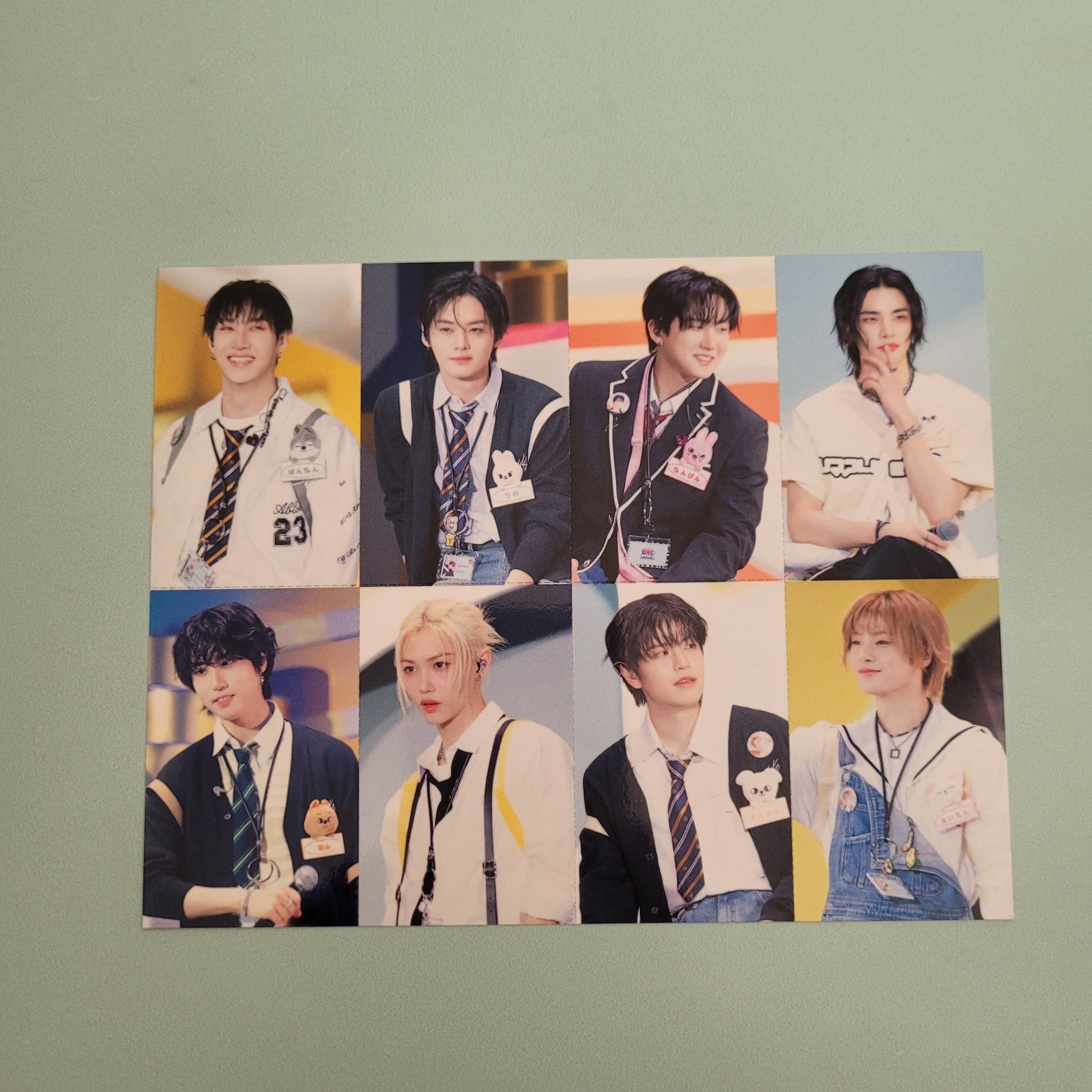Stray Kids Japan - Toy World Blu - Ray PC: Double Sided Perforated SKZOO & Member Postcard - KPop Idol