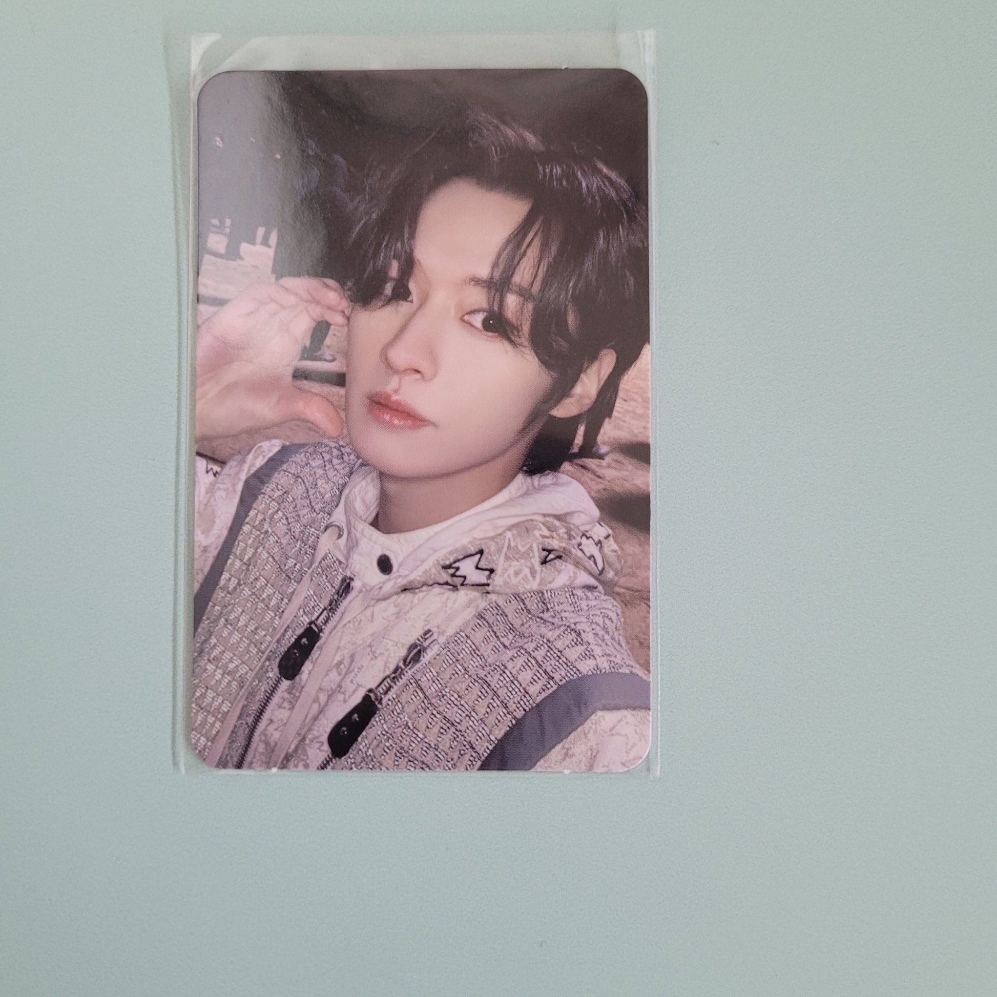 Stray Kids Lee Know 5 Star Giveaway Event 1 Grey POB - KPop Idol