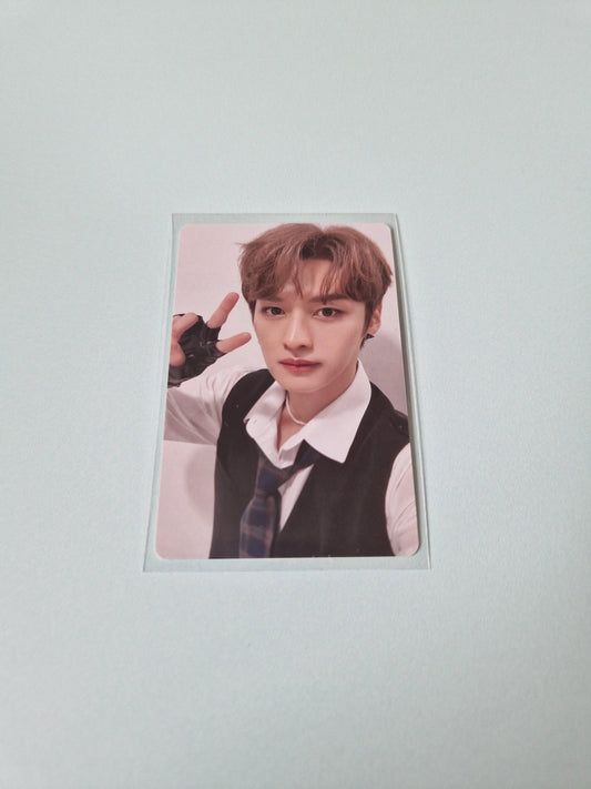 Stray Kids Lee Know Christmas Evel Limited PC - KPop Idol