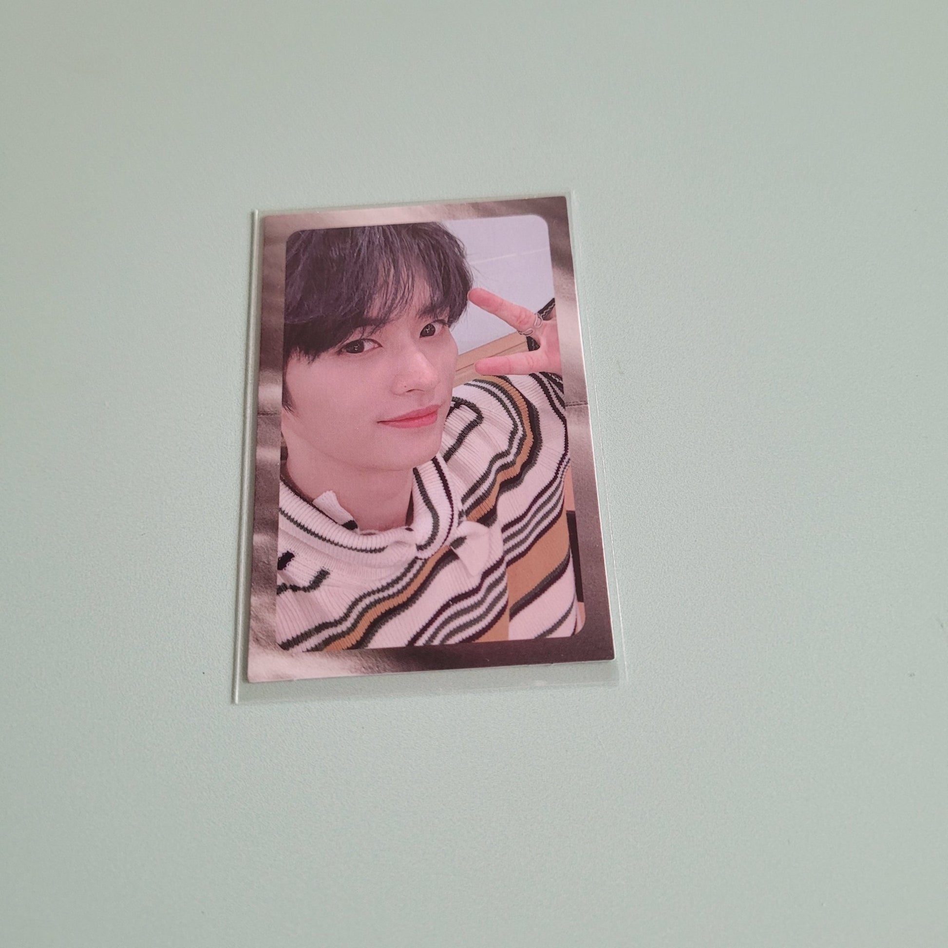 Stray Kids Levanter Album Photocard - Lee Know - KPop Idol