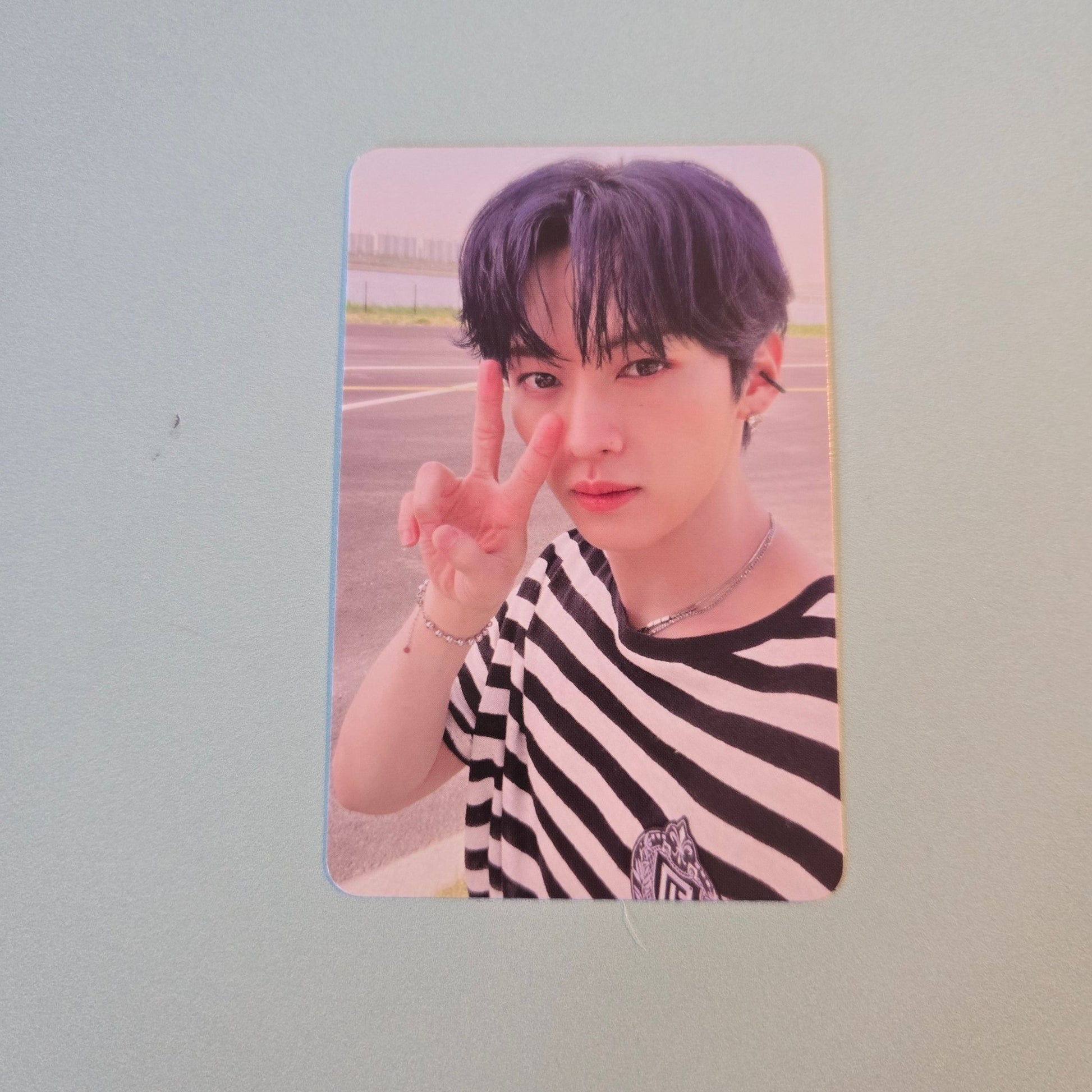 Stray Kids Maxident Album Photocard: Limited - Lee Know - KPop Idol