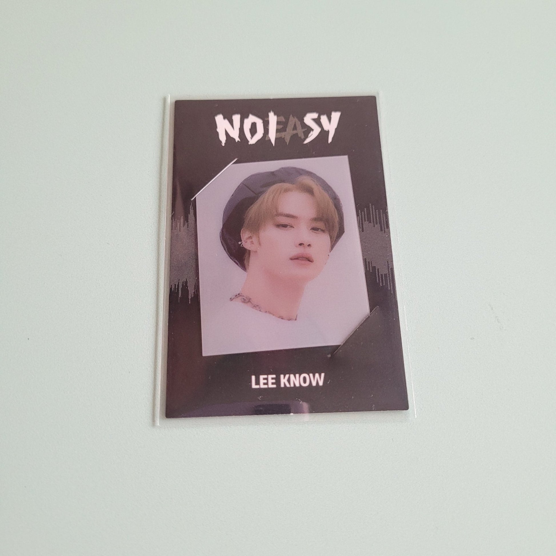 Stray Kids No Easy Album Photocard - Lee Know - KPop Idol