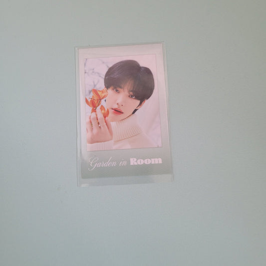 Stray Kids Seasons Greetings: Room Mates - Hyunjin - KPop Idol