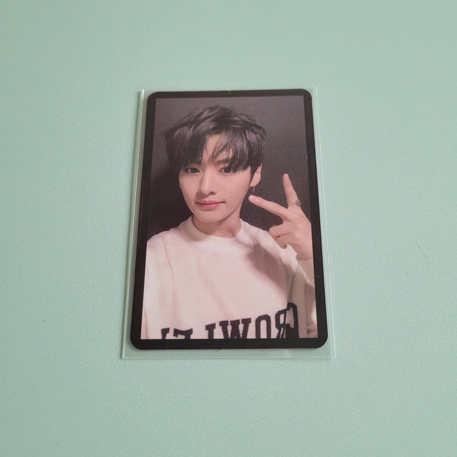 Stray Kids Yellow Wood Album Photocard - Lee Know - KPop Idol