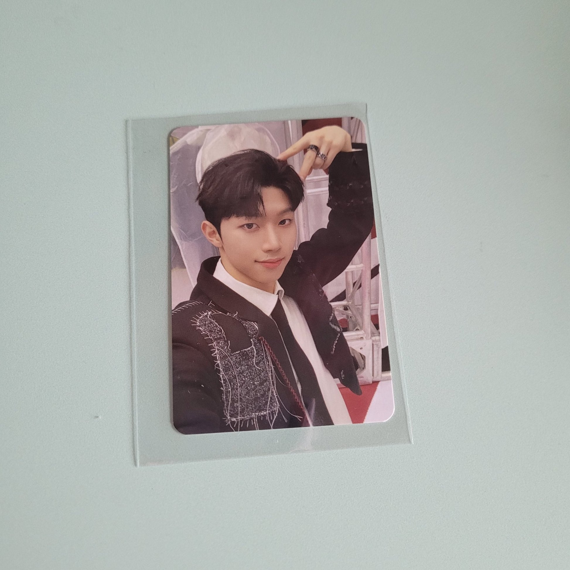 xikers - House of Tricky: Watch Out Album Photocard - Hyunwoo - KPop Idol