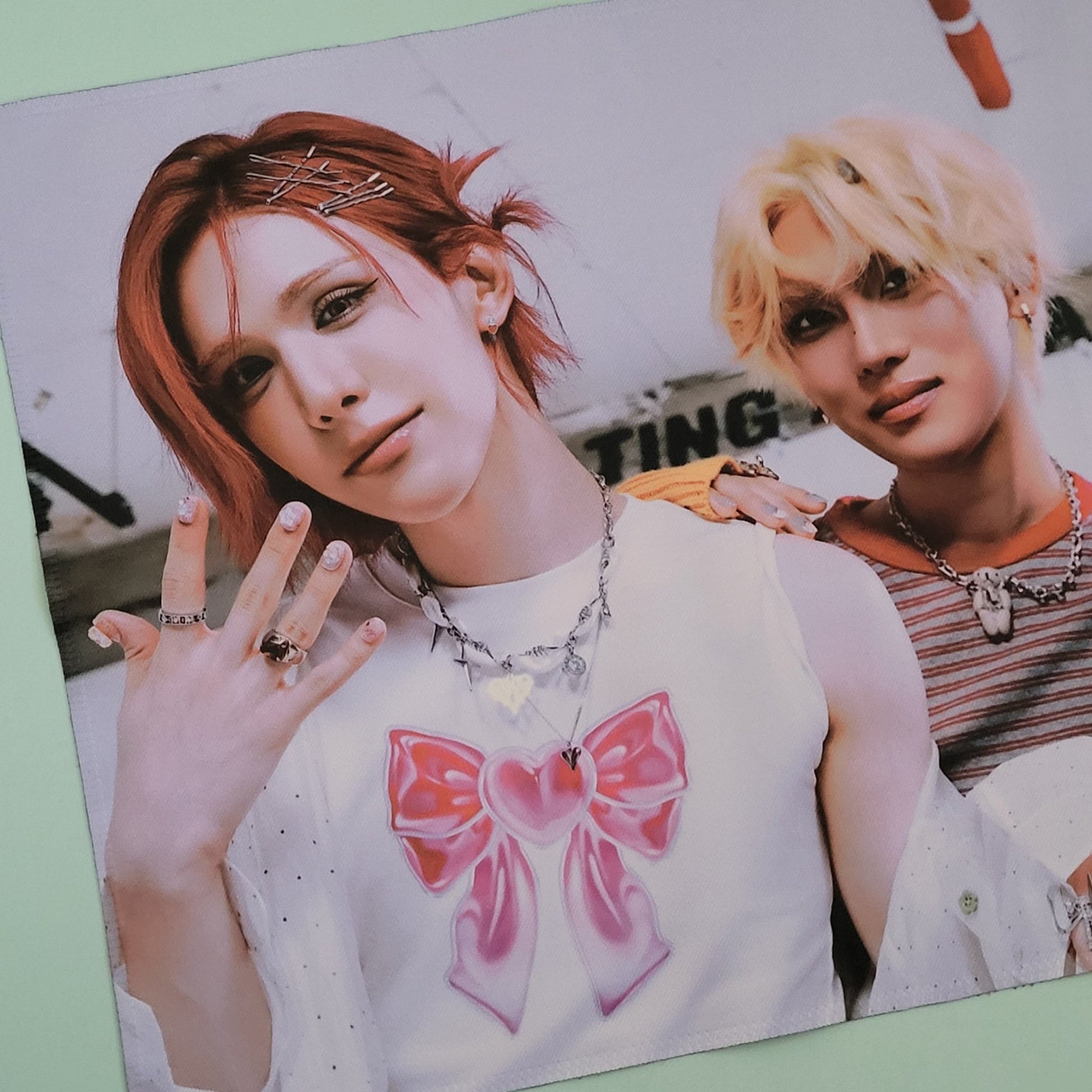 XLOV - UXLXVE Special Pack Fabric Banner - KPop Idol