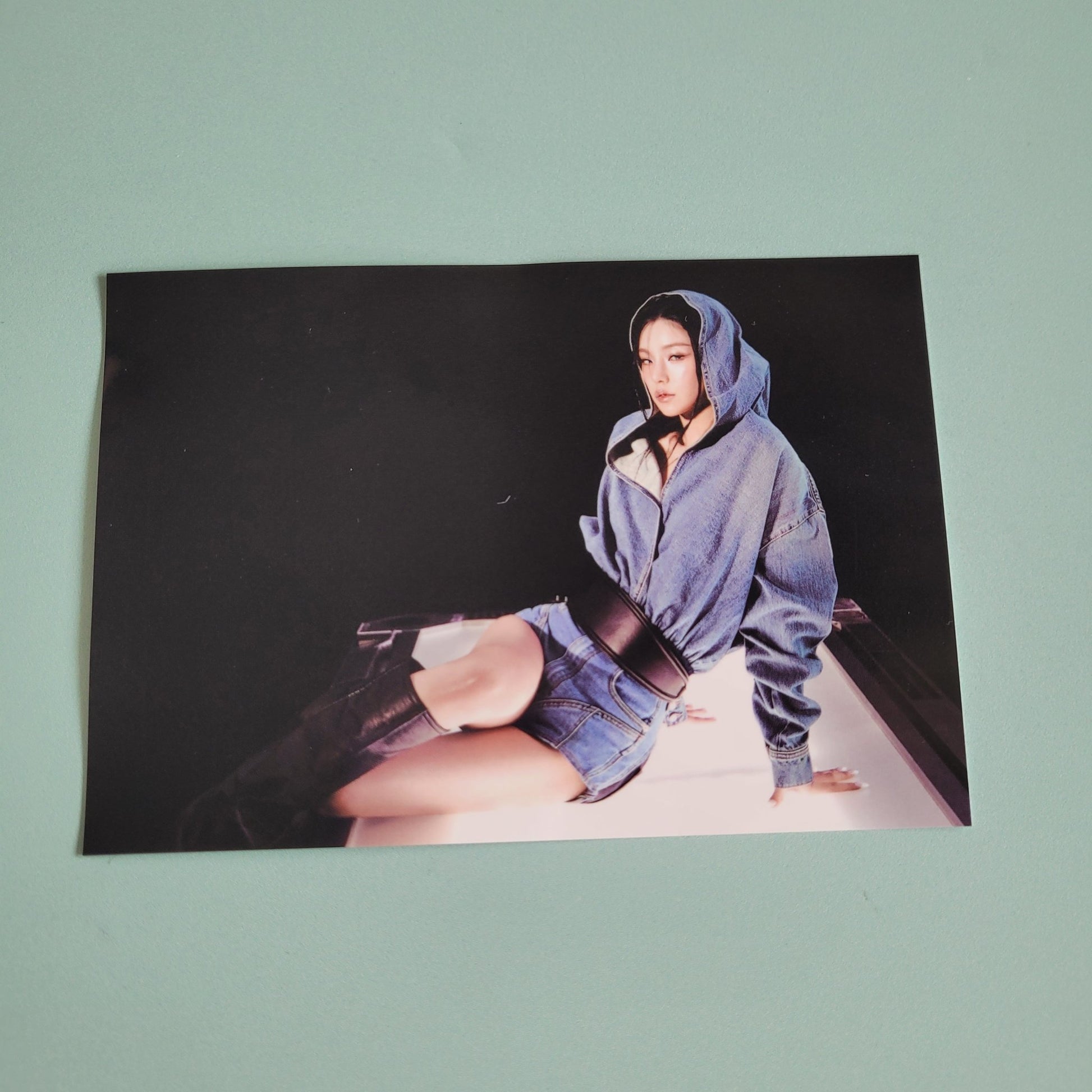 Yeji - Air Album Photobook Version Printed Photo A - KPop Idol